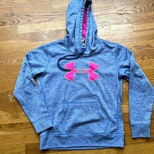Big Logo Under Armour fleece Hoodie, Small